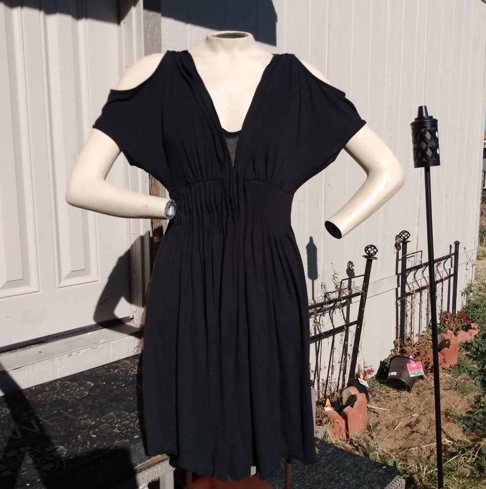 BCBG dress black cold shoulder Sz M